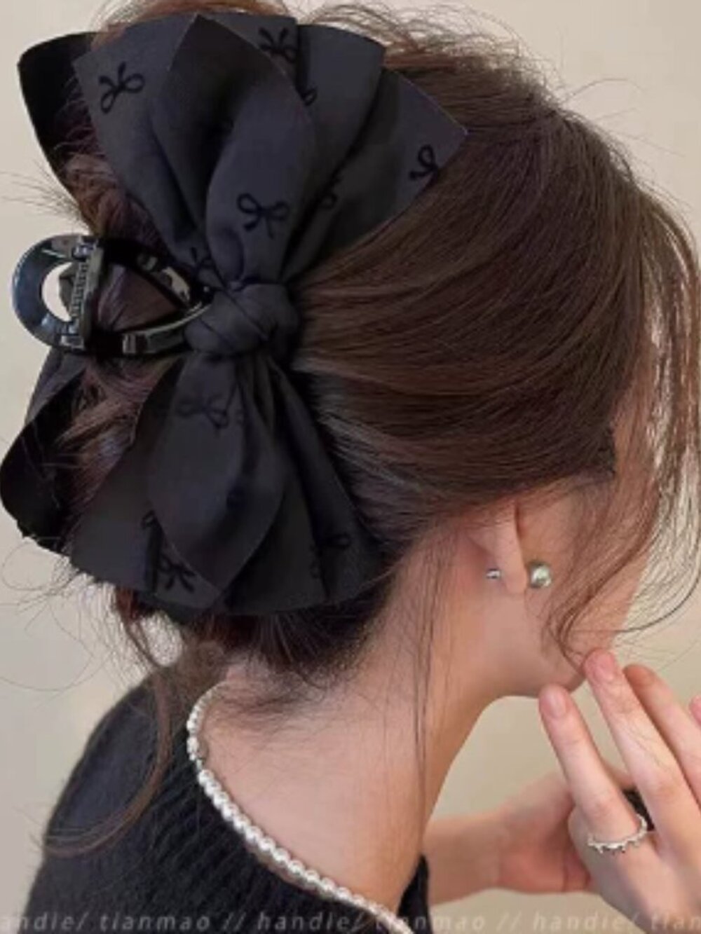Woman's hairpin